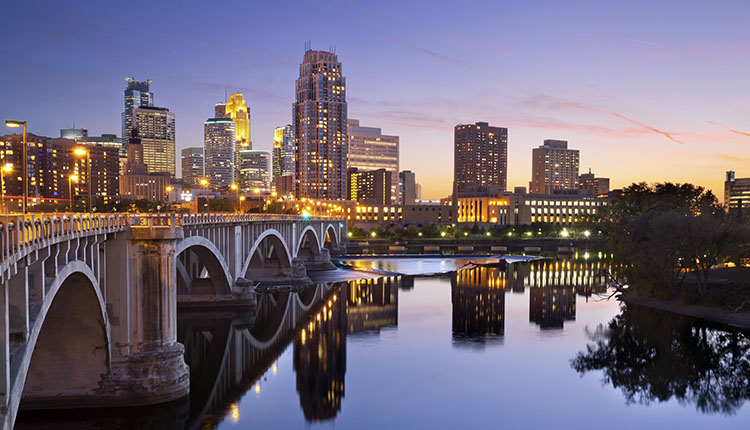 Minneapolis Skyline. SMR Group is recruiting for a Senior Facility Security Officer.